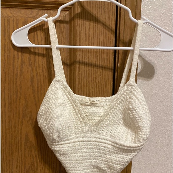 Billabong White Crochet Top - Picture 1 of 3